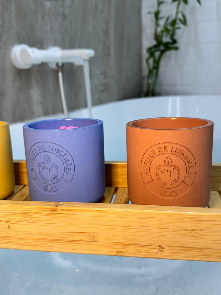 Lumanare parfumata Zambile, 230g