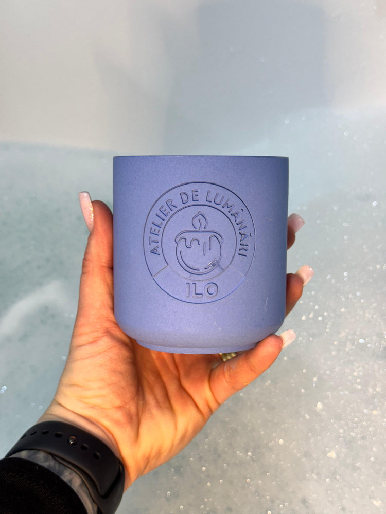 Lumanare parfumata Zambile, 230g